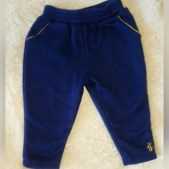 Juicy Couture 2 Pc Baby Girls Hoodie SweatSuit Size 12 Months - Picture 2 of 5